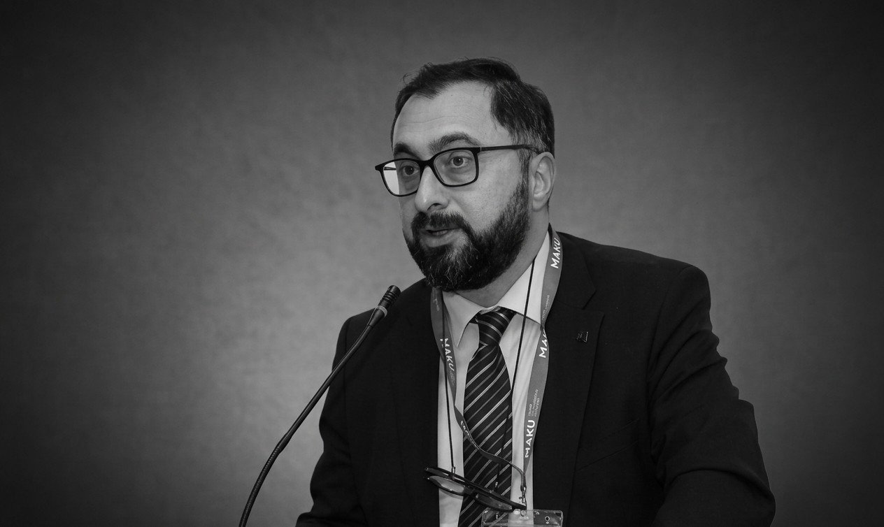Prof. Dr. Ahmet Buğra Hamşıoğlu